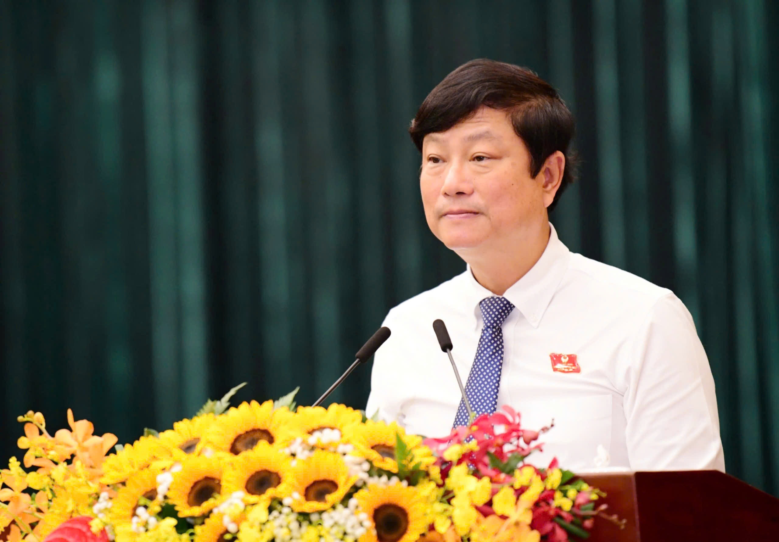 Kỳ họp thứ tư HĐND TP. Hồ Chí Minh khoá XI: Xem xét nhiều quyết sách về ngân sách, môi trường đầu tư Kỳ họp thứ tư HĐND TP. Hồ Chí Minh khoá XI: Xem xét nhiều quyết sách về ngân sách, môi trường đầu tư