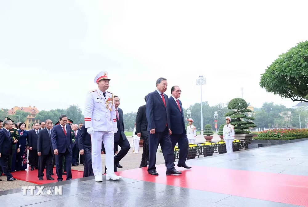 81 năm Quốc khánh: Lãnh đạo Đảng, Nhà nước vào Lăng viếng Chủ tịch Hồ Chí Minh