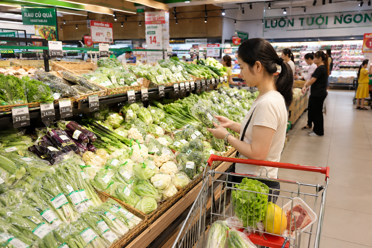 Sức mua khởi sắc, hàng Việt đón cơ hội tăng tốc cuối năm Sức mua khởi sắc, hàng Việt đón cơ hội tăng tốc cuối năm