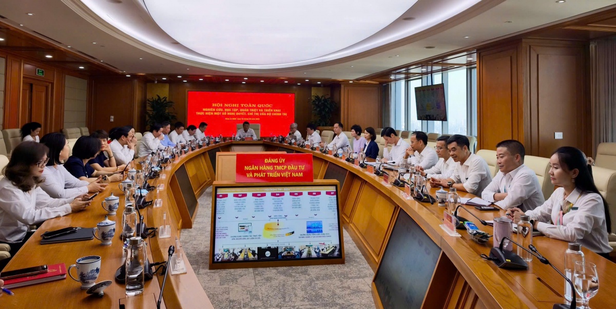 Đưa 6 văn kiện vào cuộc sống, tạo động lực phát triển trong kỷ nguyên mới
