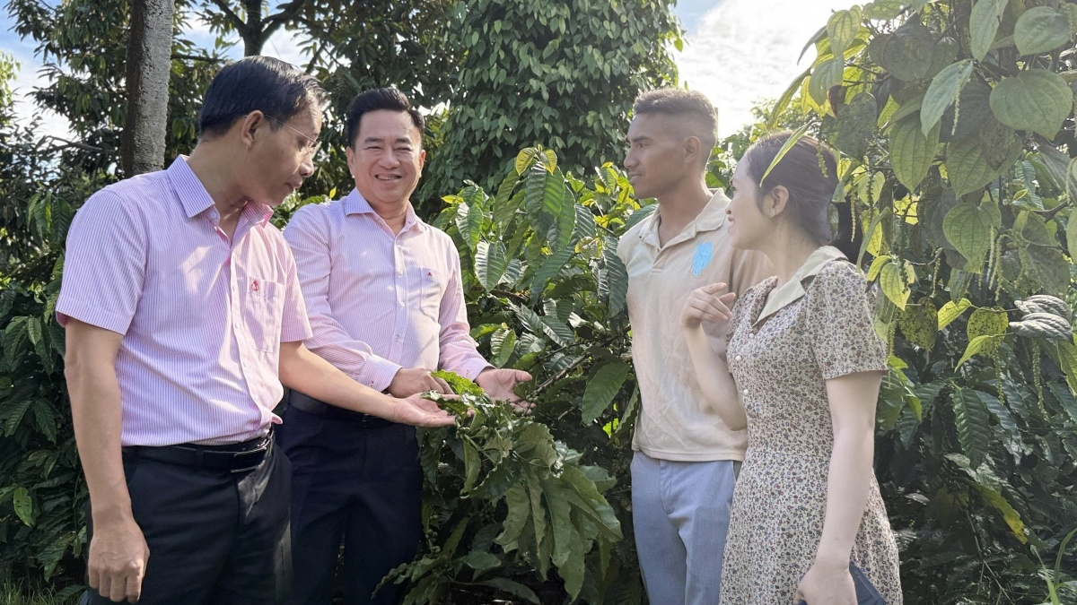 Để dòng vốn chính sách đến gần hơn với người dân Để dòng vốn chính sách đến gần hơn với người dân