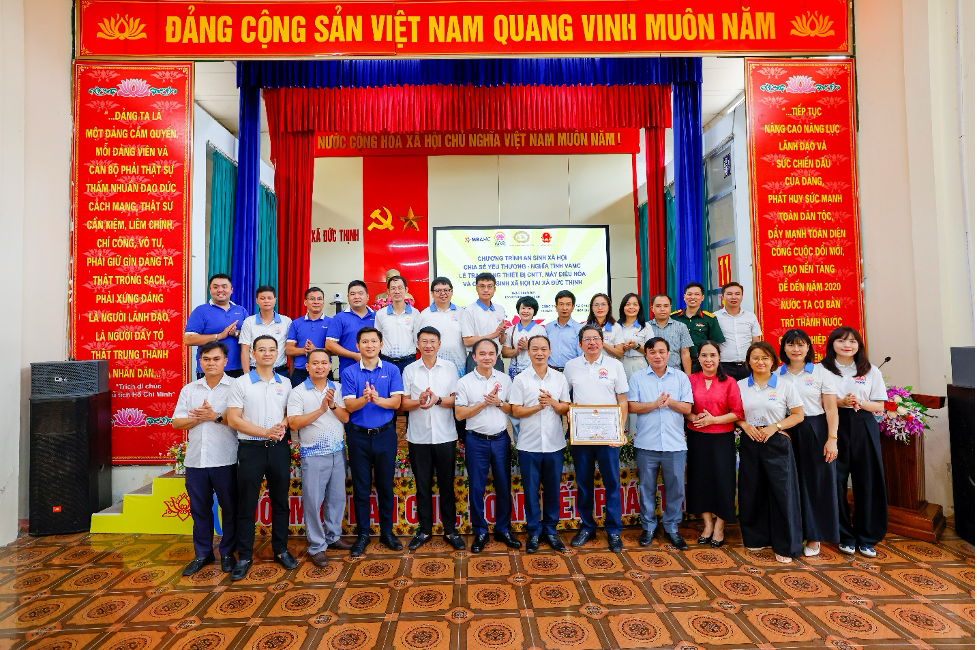 VAMC và MBAMC chung tay vì cộng đồng, lan toả nghĩa tình tại Đức Thịnh VAMC và MBAMC chung tay vì cộng đồng, lan toả nghĩa tình tại Đức Thịnh