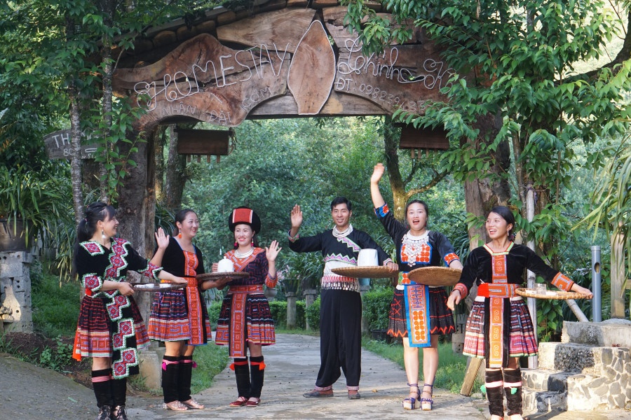 Du lịch dịp Quốc khánh: Tăng lượng khách, vượt doanh thu