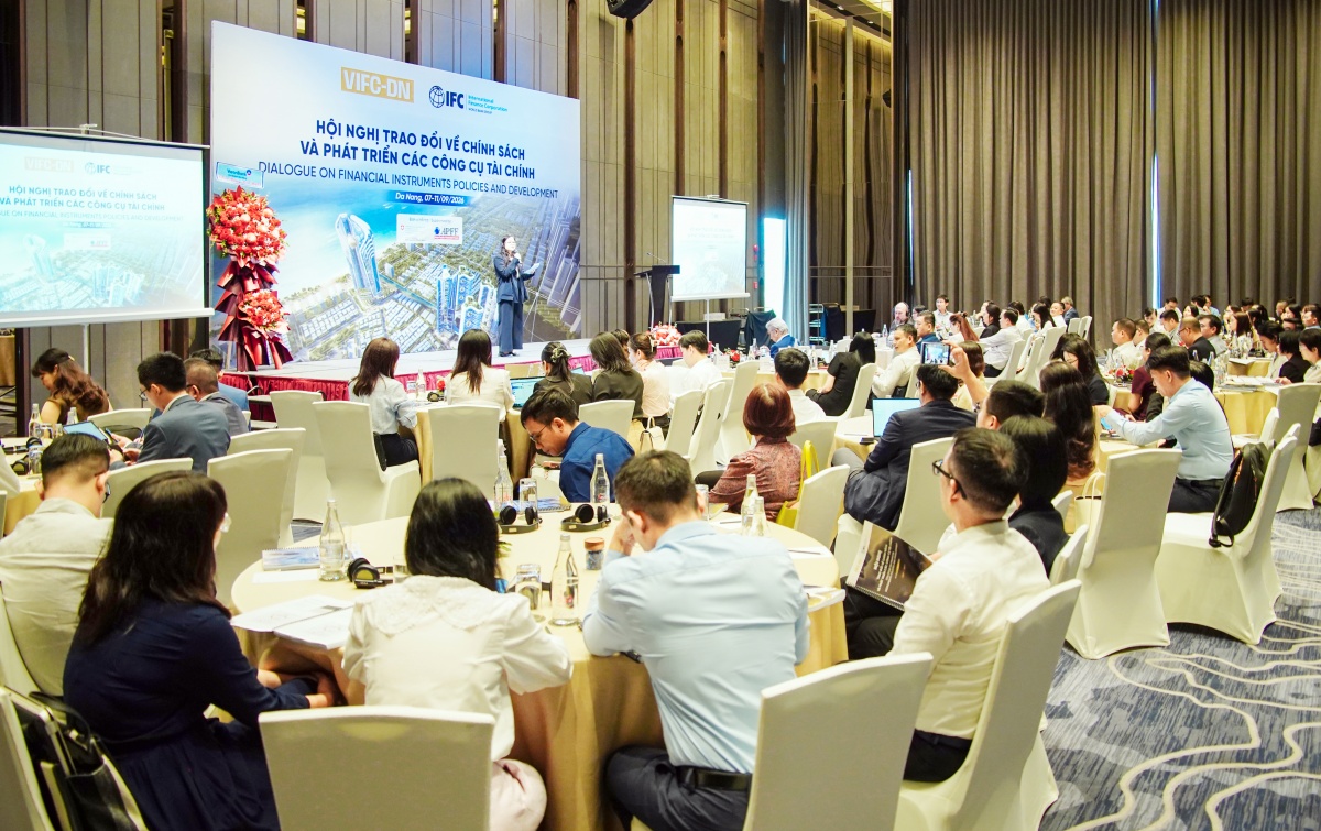 Đà Nẵng cùng IFC bàn giải pháp phát triển các công cụ tài chính mới Đà Nẵng cùng IFC bàn giải pháp phát triển các công cụ tài chính mới
