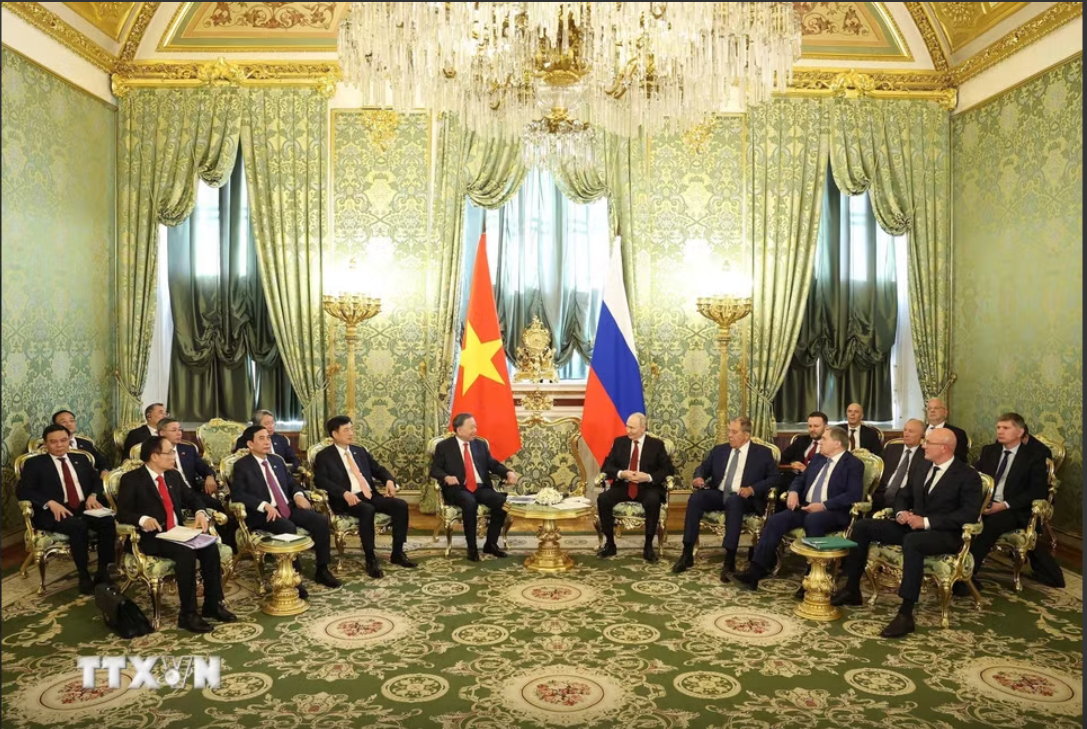 Tổng thống Nga Putin chủ trì Lễ đón Tổng Bí thư, Chủ tịch nước Tô Lâm cùng Phu nhân