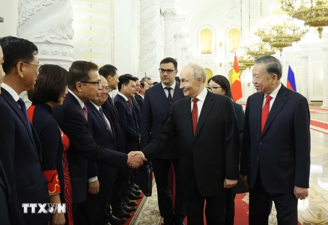 Tổng thống Nga Putin chủ trì Lễ đón Tổng Bí thư, Chủ tịch nước Tô Lâm cùng Phu nhân