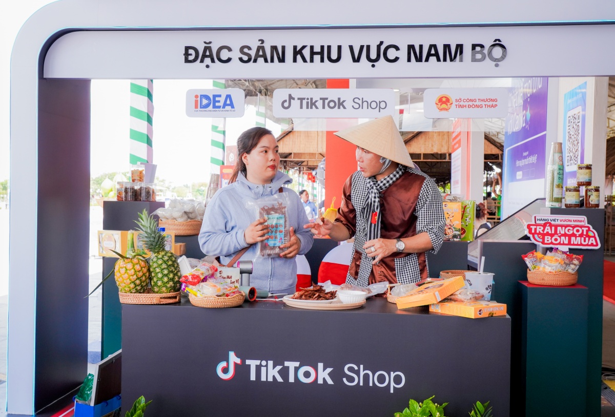 Bên cạnh việc khám phá sản phẩm qua nội dung  tìm kiếm đang ngày càng trở thành một phần quan trọng trong hành trình mua sắm trên TikTok Shop.