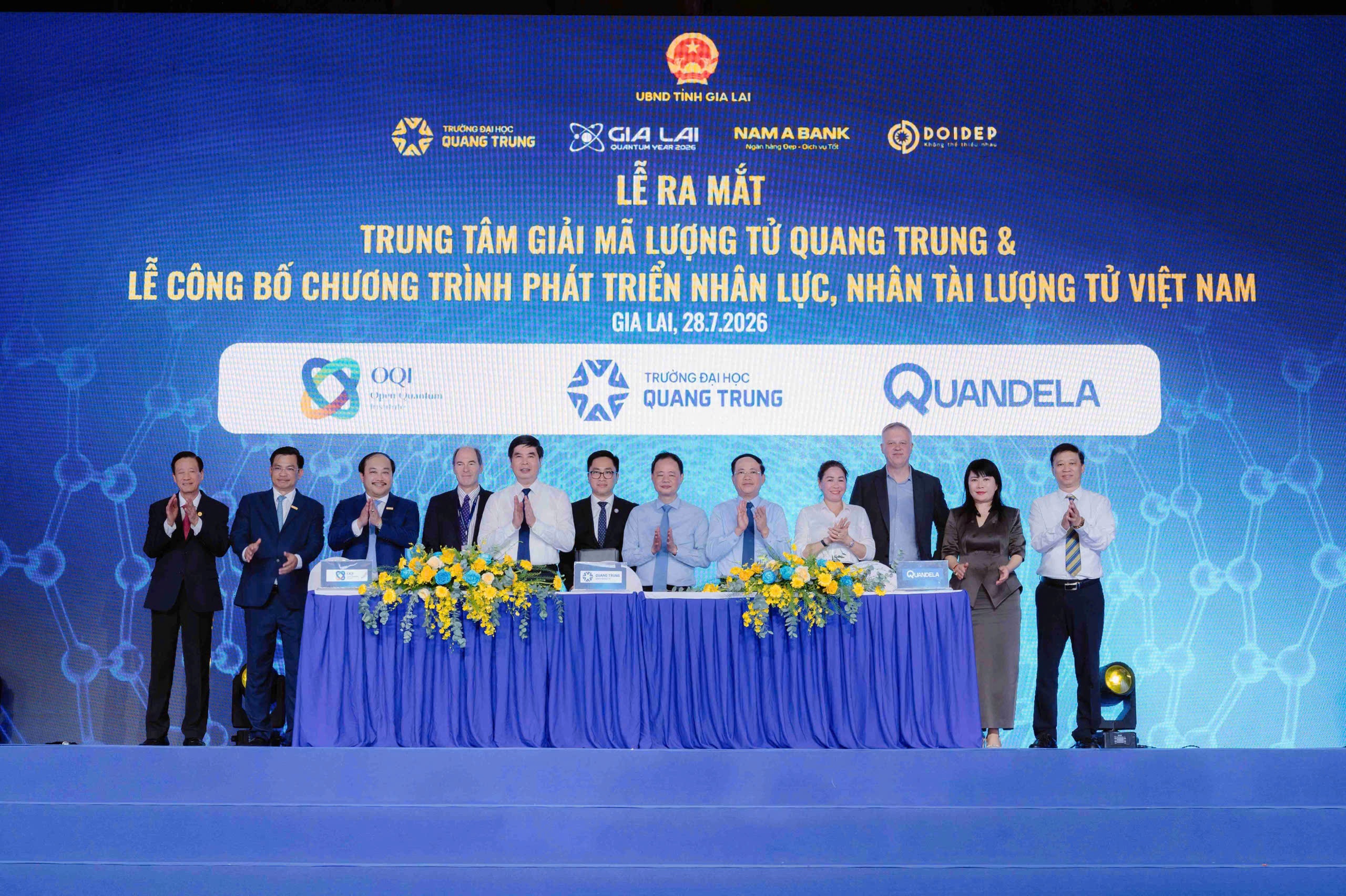 Nam A Bank hợp tác cùng Trường Đại học Quang Trung ra mắt Trung tâm Giải mã Lượng tử.