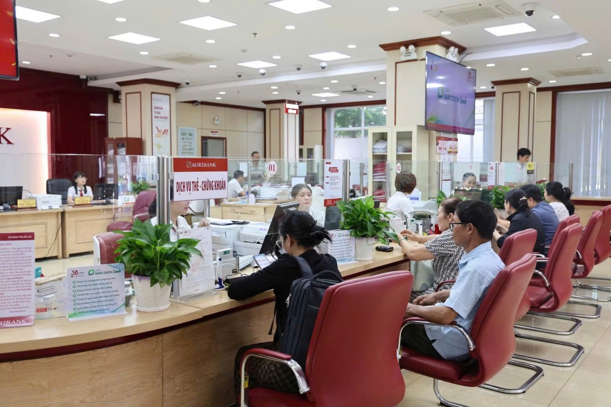 Chuyển đổi số bắt đầu từ những giao dịch nhỏ Chuyển đổi số bắt đầu từ những giao dịch nhỏ