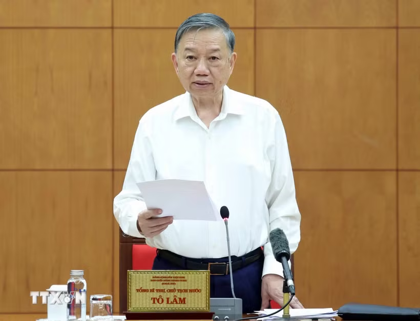 Tổng Bí thư, Chủ tịch nước Tô Lâm: Hoàn thiện quy định về đảng viên làm kinh tế tư nhân, phát huy nguồn lực cho phát triển Tổng Bí thư, Chủ tịch nước Tô Lâm: Hoàn thiện quy định về đảng viên làm kinh tế tư nhân, phát huy nguồn lực cho phát triển- Ảnh 1.