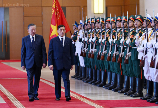 Tổng Bí thư, Chủ tịch nước Tô Lâm chủ trì Lễ đón chính thức Nhà vua Vương quốc Thái Lan và Hoàng hậu