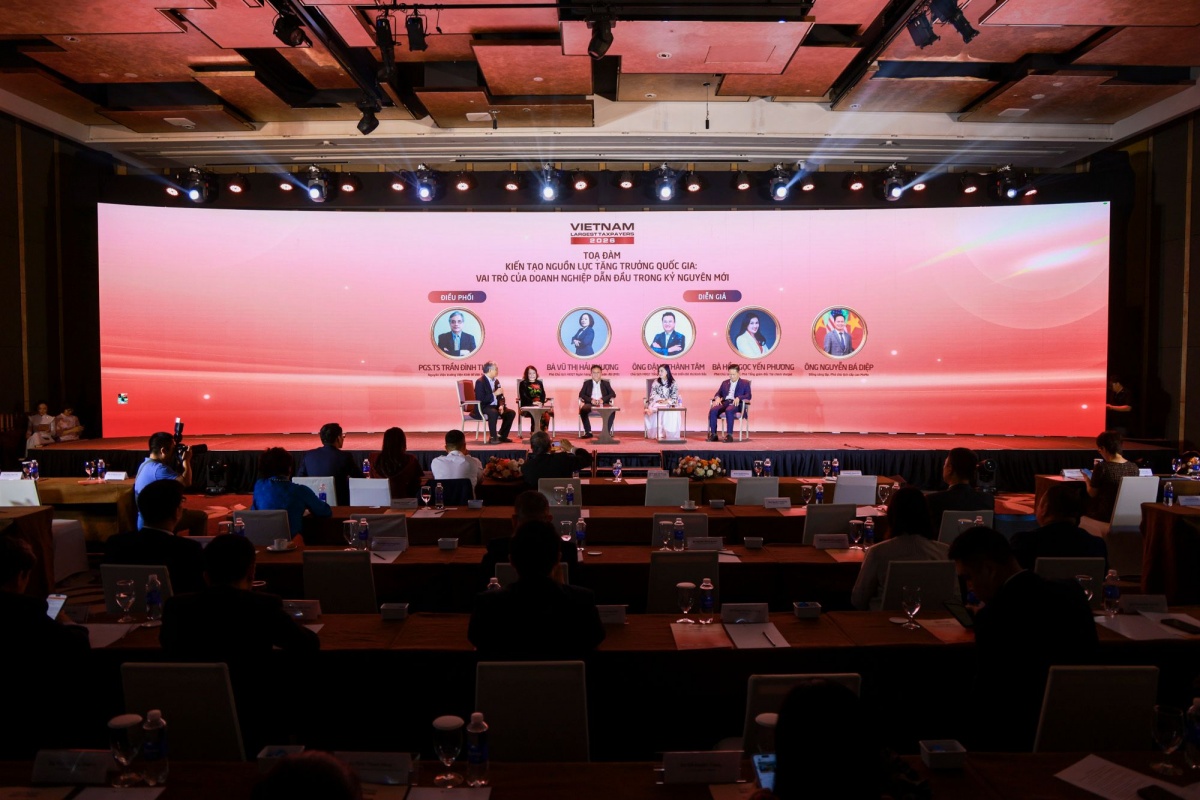 VNTAX 2026: 200 doanh nghiệp đóng gần 1 triệu tỷ đồng VNTAX 2026: 200 doanh nghiệp đóng gần 1 triệu tỷ đồng