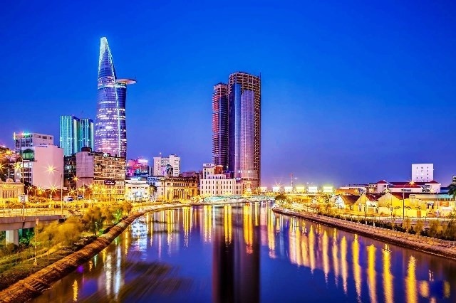 Chính sách đột phá của TP. Hồ Chí Minh và kinh nghiệm triển khai cho ngành Ngân hàng