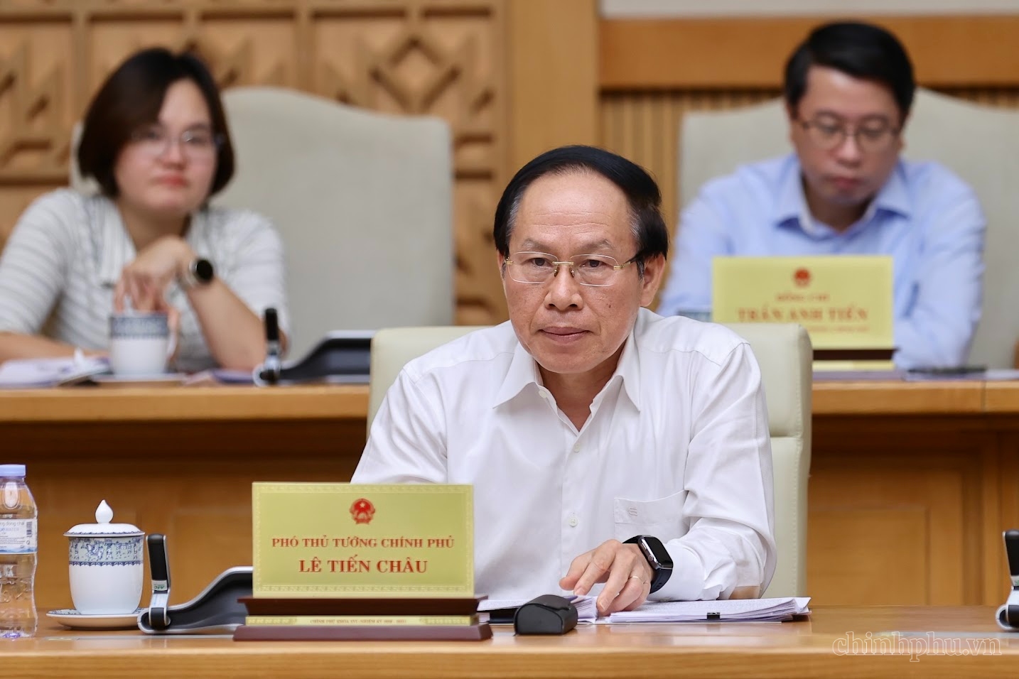 Thủ tướng: Tuyệt đối không để lợi ích cục bộ, lợi ích ngành, lợi ích nhóm chi phối chính sách Thủ tướng: Tuyệt đối không để lợi ích cục bộ, lợi ích ngành, lợi ích nhóm chi phối chính sách- Ảnh 4.