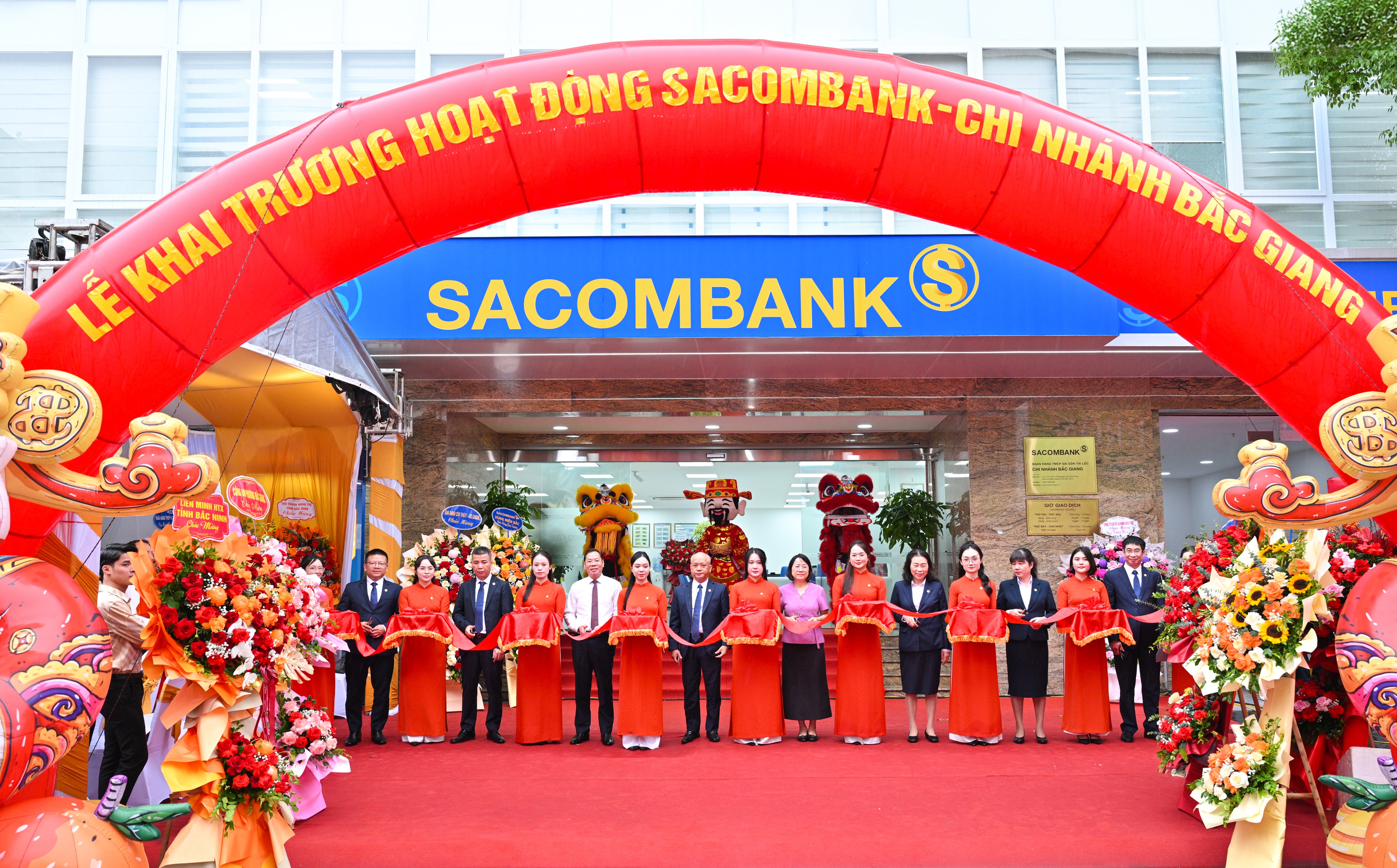 SACOMBANK khai trương chi nhánh Bắc Giang, mở rộng hiện diện tại khu vực phía Bắc