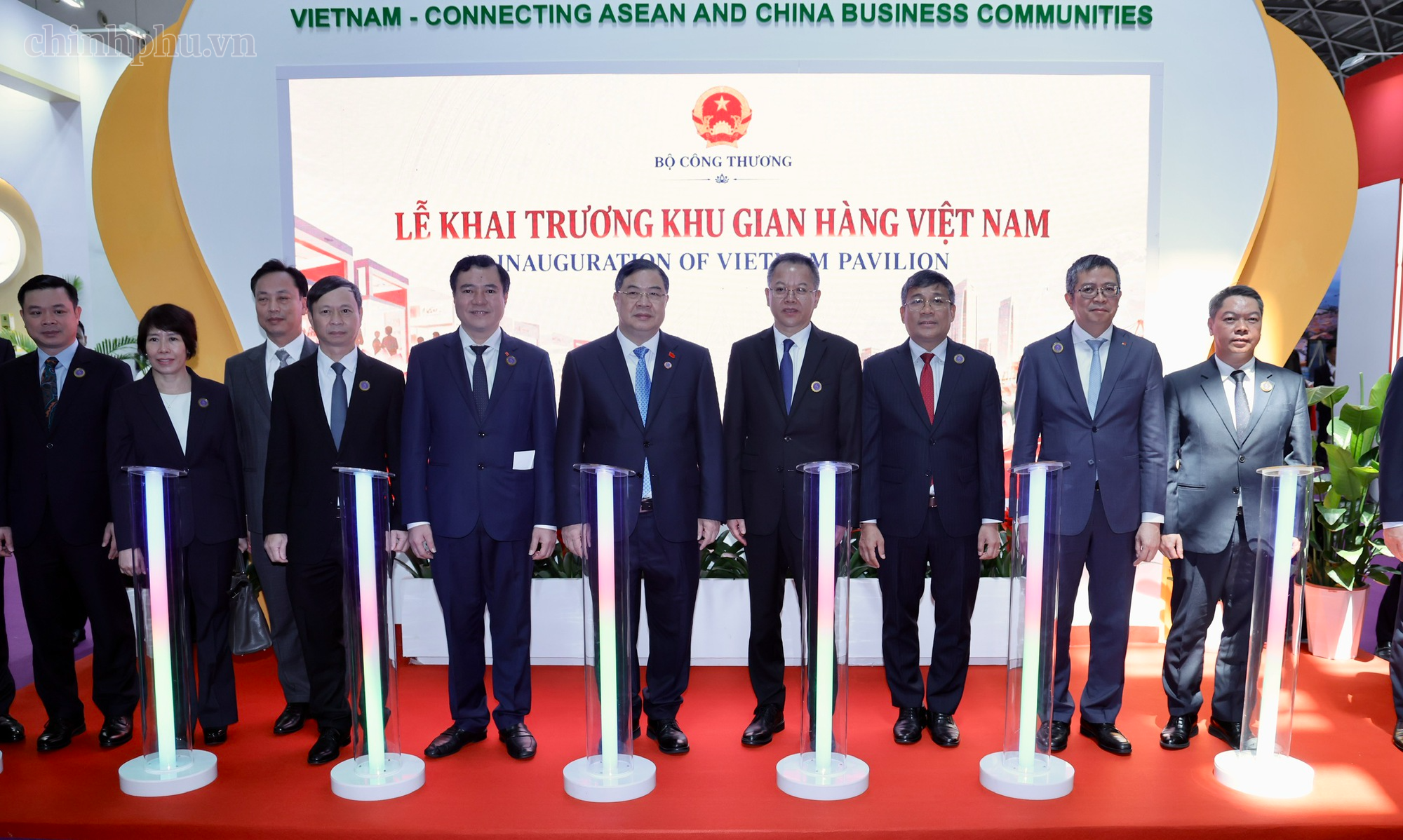 Phó Thủ tướng Thường trực Phạm Gia Túc nêu 4 trọng tâm thúc đẩy kết nối thị trường, hạ tầng và chuỗi cung ứng ASEAN - Trung Quốc Phó Thủ tướng Thường trực Phạm Gia Túc nêu 4 trọng tâm thúc đẩy kết nối thị trường, hạ tầng và chuỗi cung ứng ASEAN - Trung Quốc- Ảnh 3.