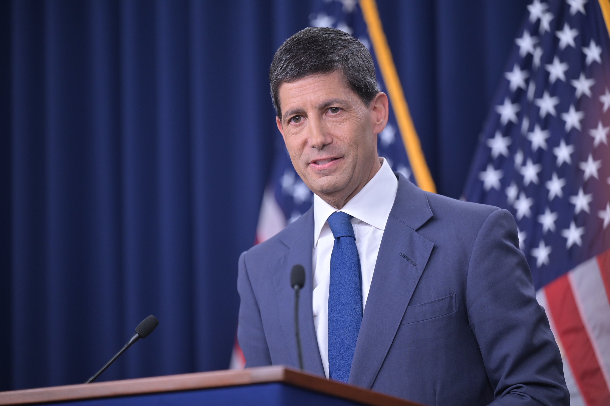 Chủ tịch Fed Kevin Warsh trả lời báo chí sau cuộc họp FOMC ngày 29/7/2026. Ảnh: Federal Reserve Chủ tịch Fed Kevin Warsh trả lời báo chí sau cuộc họp FOMC ngày 29/7/2026. Ảnh: Federal Reserve