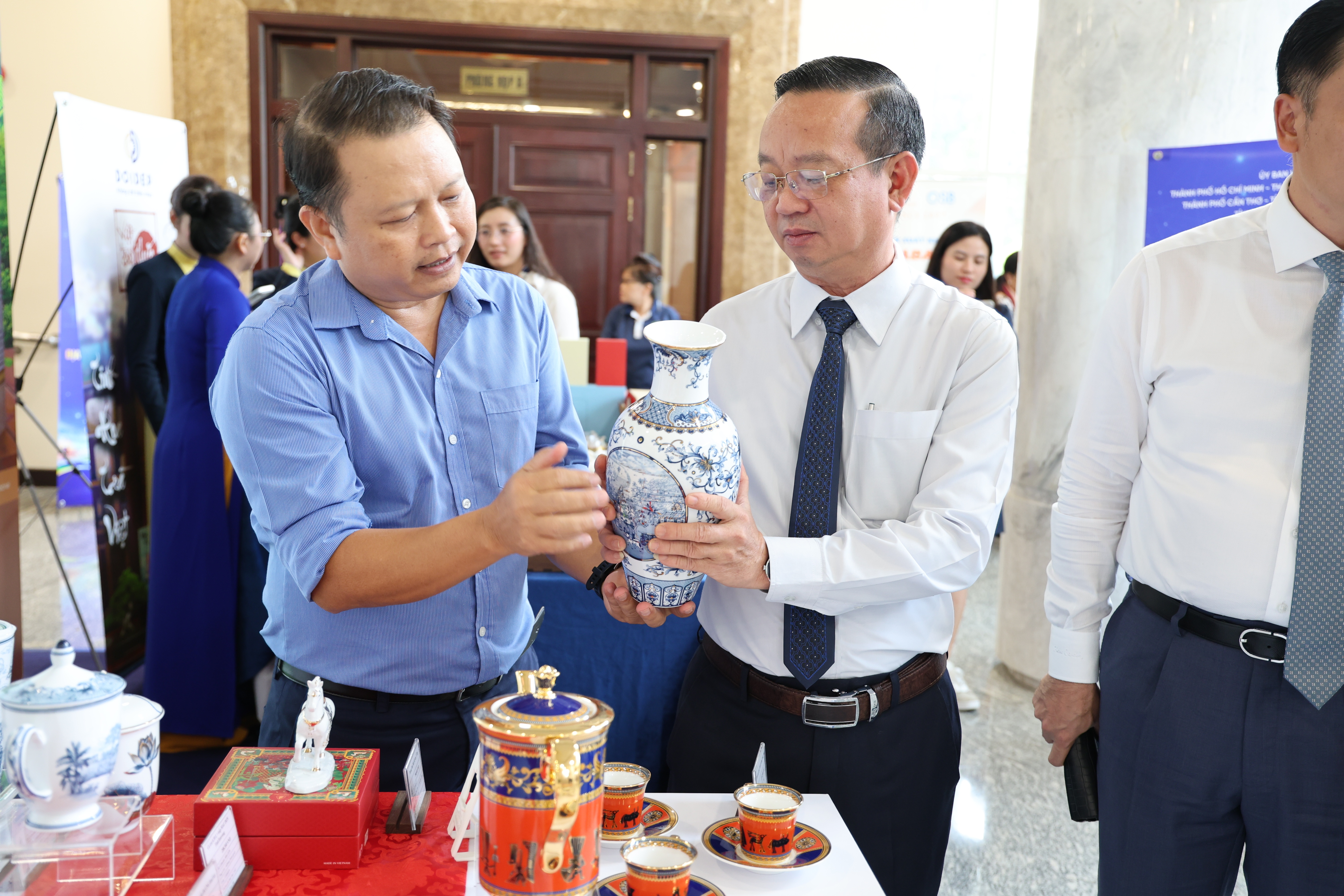 Kết nối đầu tư giữa TP. Hồ Chí Minh và các tỉnh, thành vùng Đông Nam Bộ, Đồng bằng sông Cửu Long Kết nối đầu tư giữa TP. Hồ Chí Minh và các tỉnh, thành vùng Đông Nam Bộ, Đồng bằng sông Cửu Long