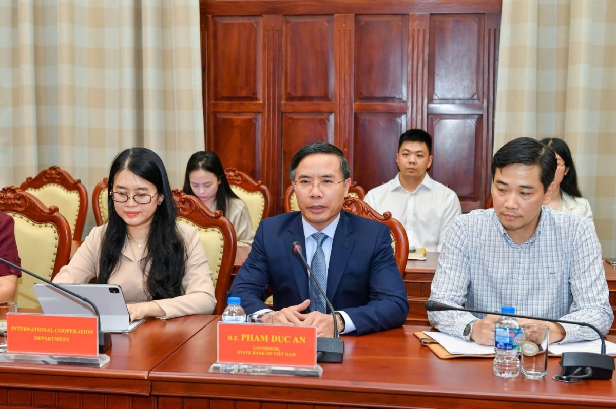 Thống đốc Phạm Đức Ấn phát biểu tại buổi tiếp