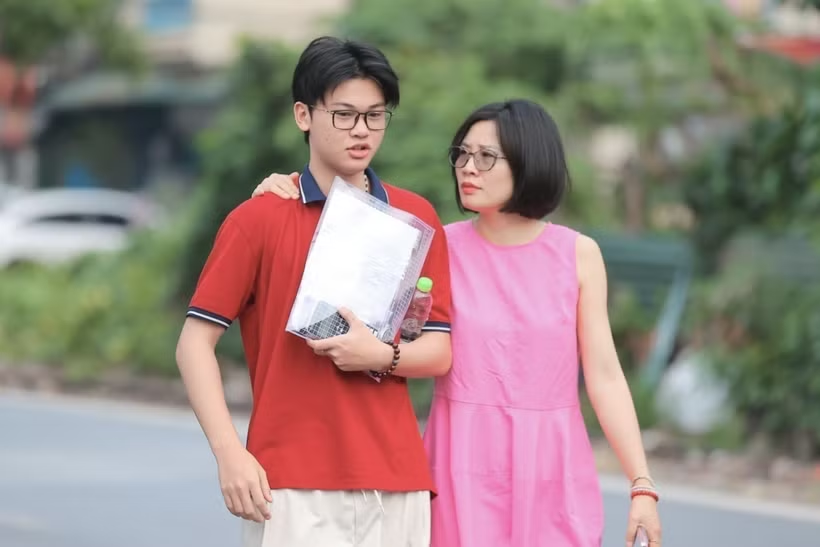 Xét tuyển đại học 2027, bỏ cộng điểm chứng chỉ quốc tế, giải học sinh giỏi?