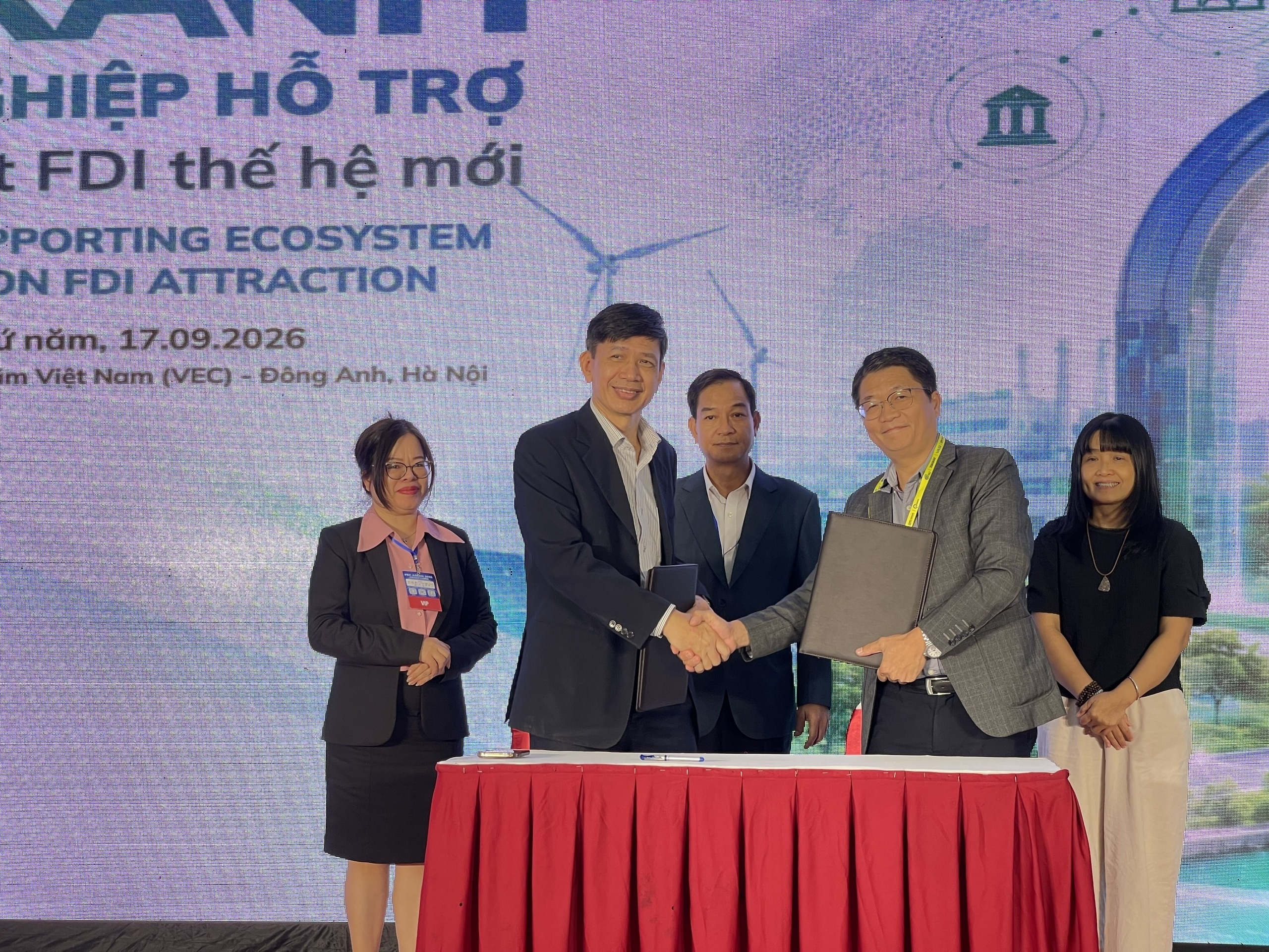 Ký kết Thỏa thuận hợp tác giữa Ban Hạ tầng VASI, DTJ Industrial với các đối tác Ký kết Thỏa thuận hợp tác giữa Ban Hạ tầng VASI, DTJ Industrial với các đối tác