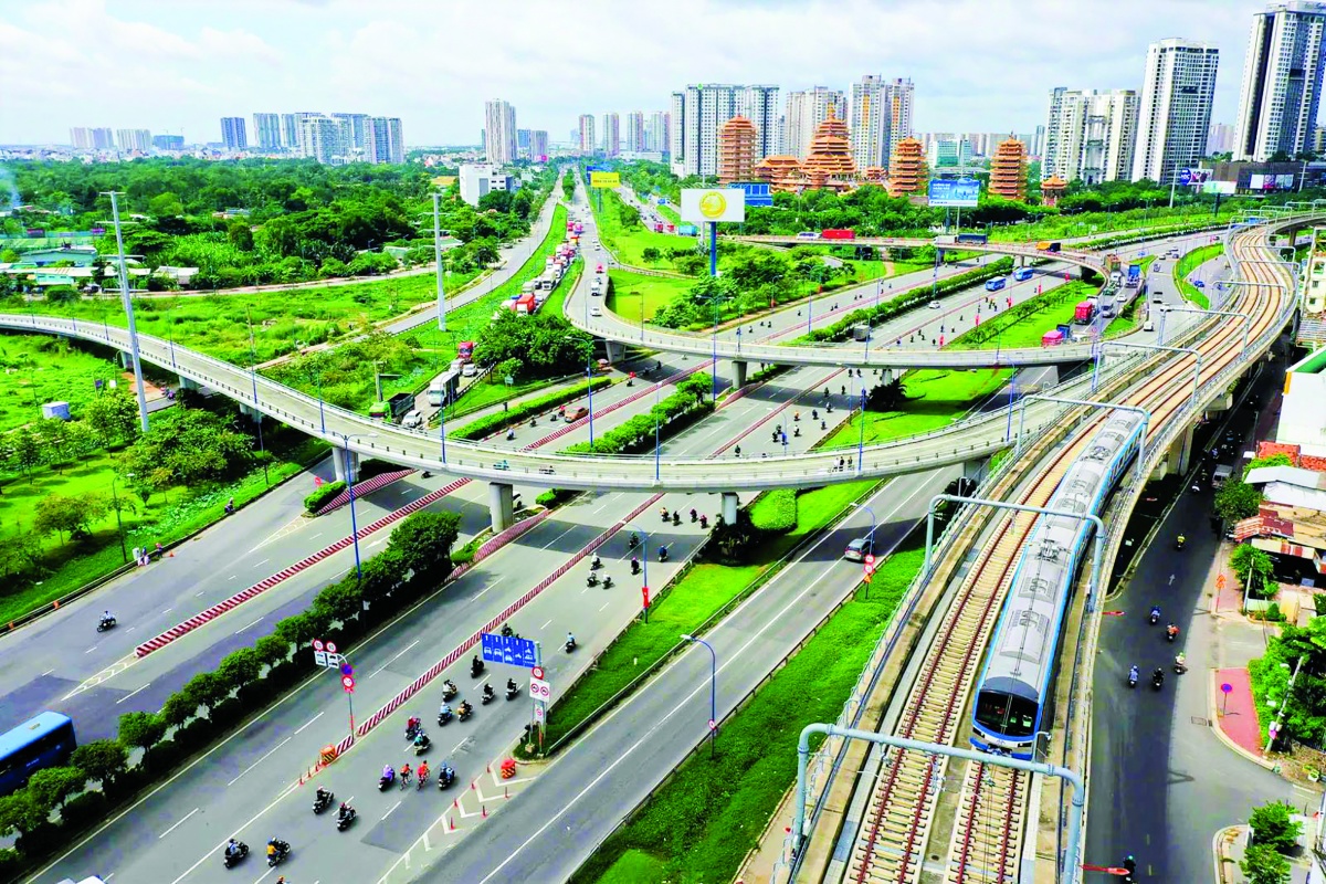 Hạ tầng giao thông mở  'mạch tăng trưởng' mới