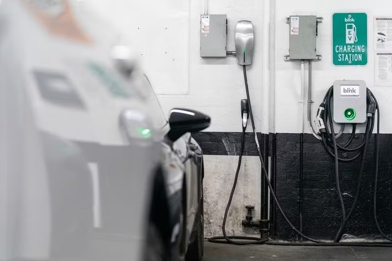 Xe điện EREV có đúng là không cần cắm sạc? Xe điện EREV có đúng là không cần cắm sạc?