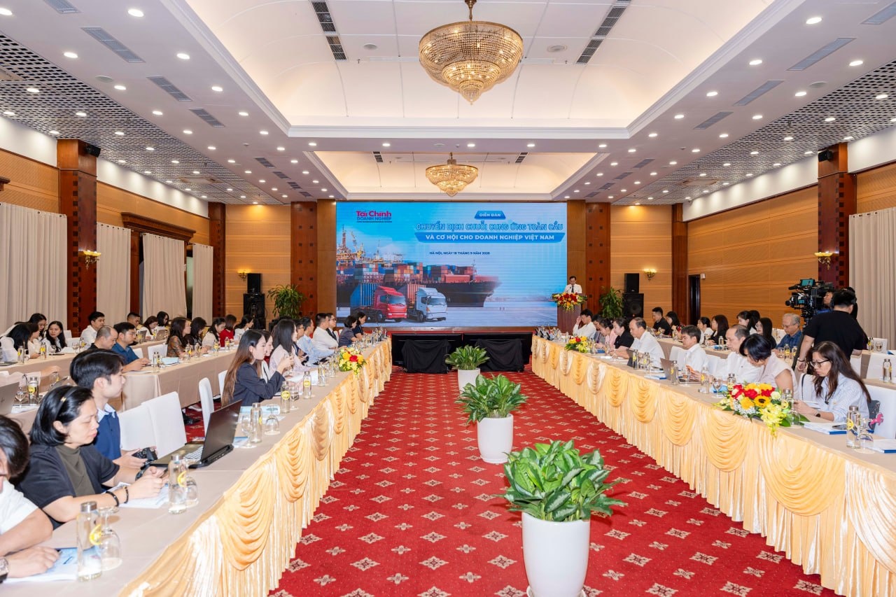 Diễn đàn “Chuyển dịch chuỗi cung ứng toàn cầu và cơ hội cho doanh nghiệp Việt Nam” Diễn đàn “Chuyển dịch chuỗi cung ứng toàn cầu và cơ hội cho doanh nghiệp Việt Nam”