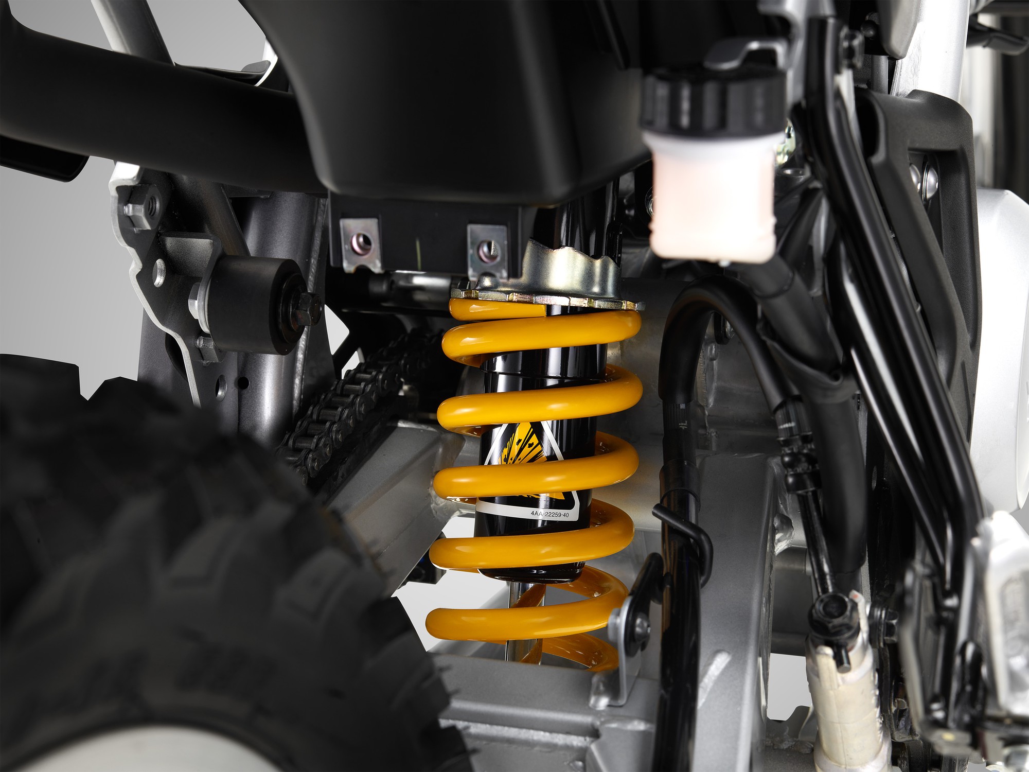 Yamaha WR155R mới ra mắt Việt Nam: Giá 79 triệu đồng, mâm tới 21 inch, lốp gai, 2 phanh đĩa, phuộc KYB cho dân chơi địa hình - Ảnh 5.