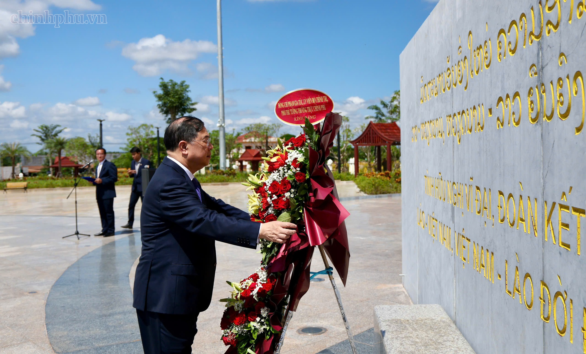 Phó Thủ tướng Thường trực Phạm Gia Túc thăm các công trình, dự án hợp tác hữu nghị Việt Nam - Lào Phó Thủ tướng Thường trực Phạm Gia Túc thăm các công trình, dự án hợp tác hữu nghị Việt Nam - Lào- Ảnh 4.