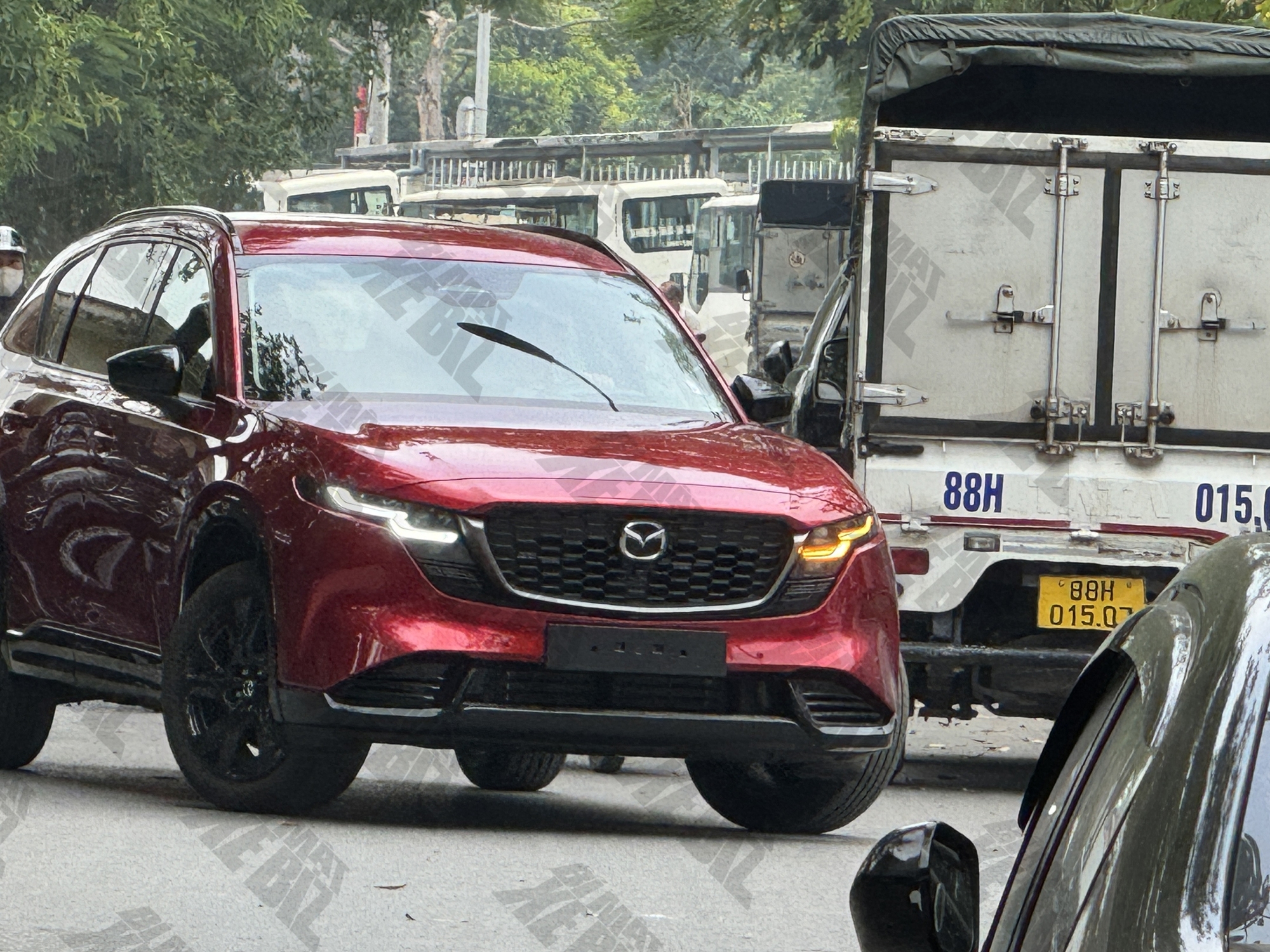 Mazda CX-5 giảm giá chỉ còn từ 659 triệu tại đại lý