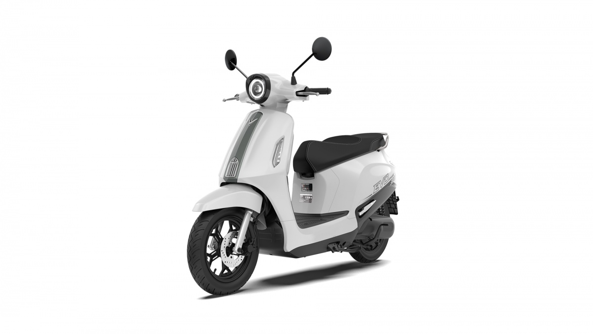 VinFast ra mắt Evo Grand thế hệ mới - xe máy điện đi được 262 km sau mỗi lần sạc