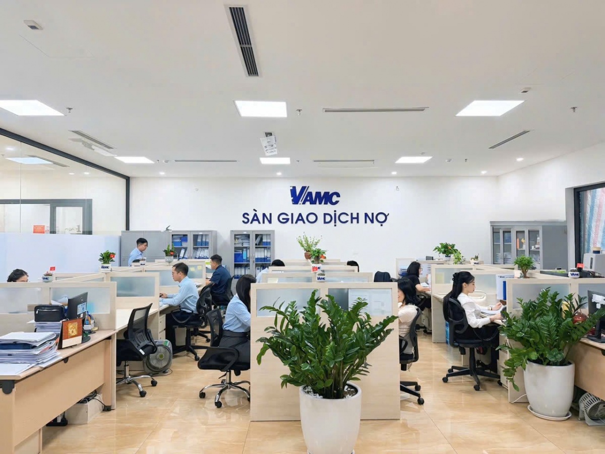 Nghị định 359 mở rộng vai trò và năng lực xử lý nợ của VAMC Nghị định 359 mở rộng vai trò và năng lực xử lý nợ của VAMC