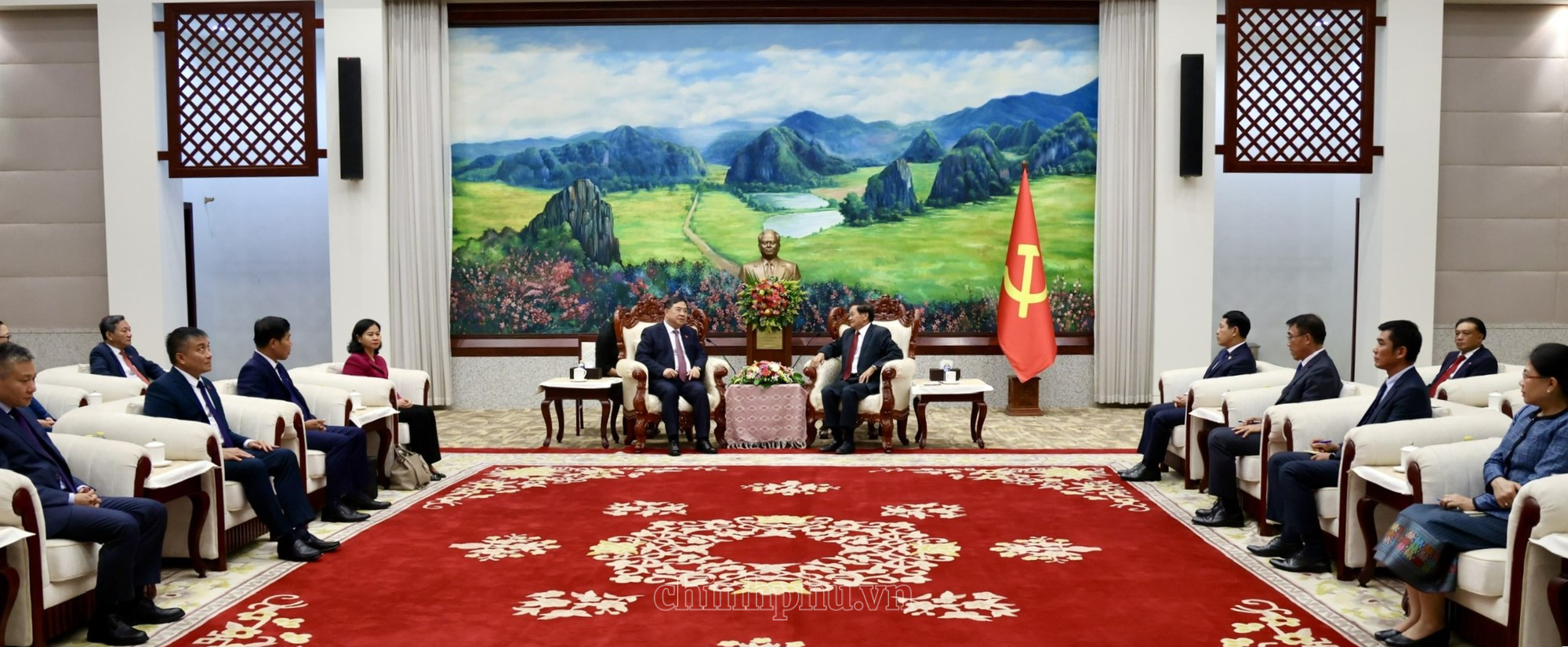 Phó Thủ tướng Thường trực Phạm Gia Túc chào xã giao Tổng Bí thư, Chủ tịch nước và Thủ tướng Lào- Ảnh 6.