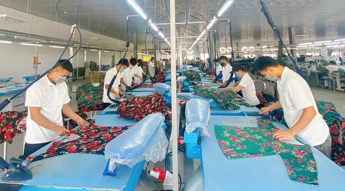 Nghệ An hướng tới những mục tiêu phát triển cao hơn, nhu cầu nguồn lực cho doanh nghiệp và các dự án đầu tư sẽ tiếp tục gia tăng. Nghệ An hướng tới những mục tiêu phát triển cao hơn, nhu cầu nguồn lực cho doanh nghiệp và các dự án đầu tư sẽ tiếp tục gia tăng.