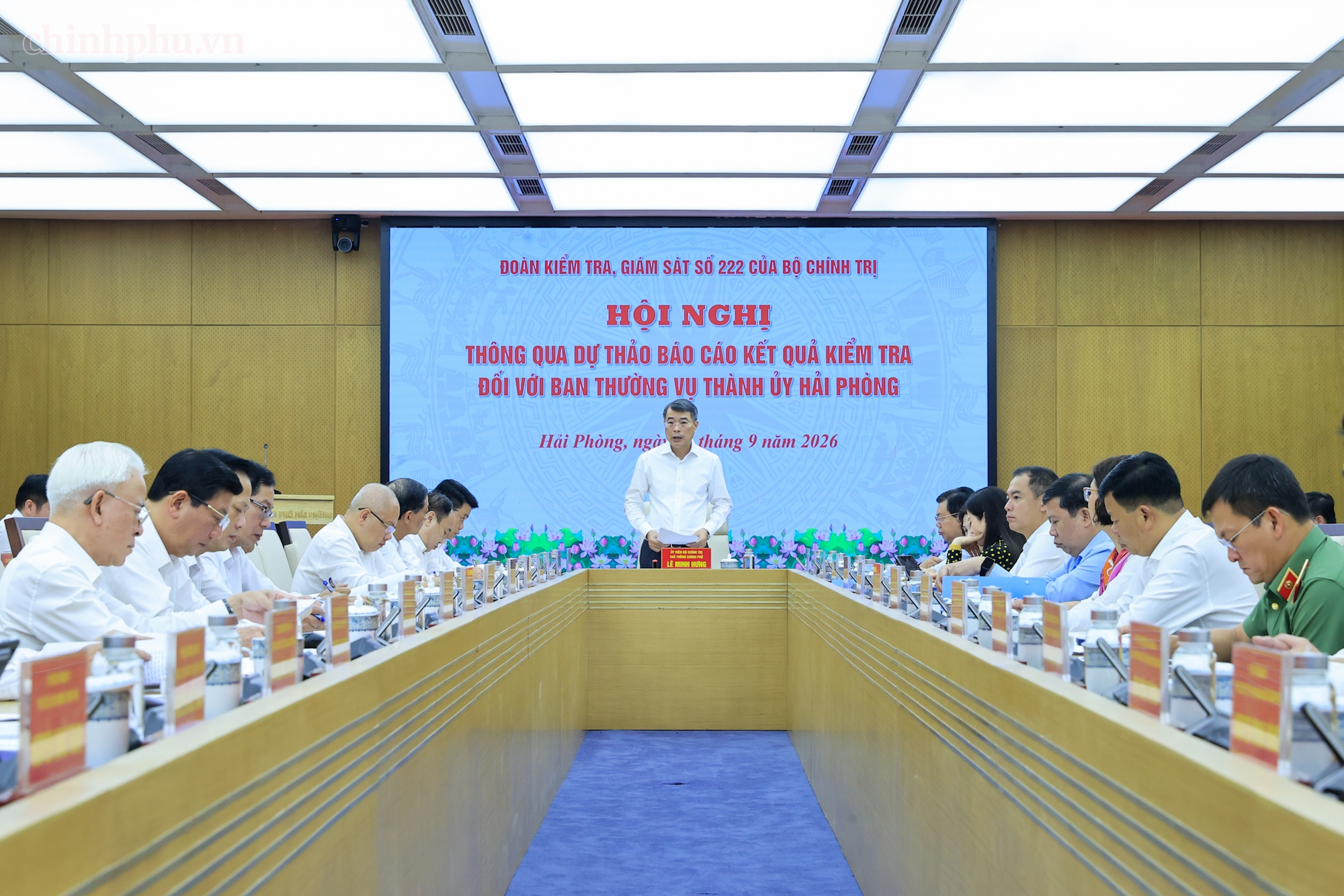 Thủ tướng: Đổi mới đánh giá cán bộ là khâu đột phá và chính sách với cán bộ cũng không thể cào bằng Thủ tướng: Đổi mới đánh giá cán bộ là khâu đột phá và chính sách với cán bộ cũng không thể cào bằng- Ảnh 1.
