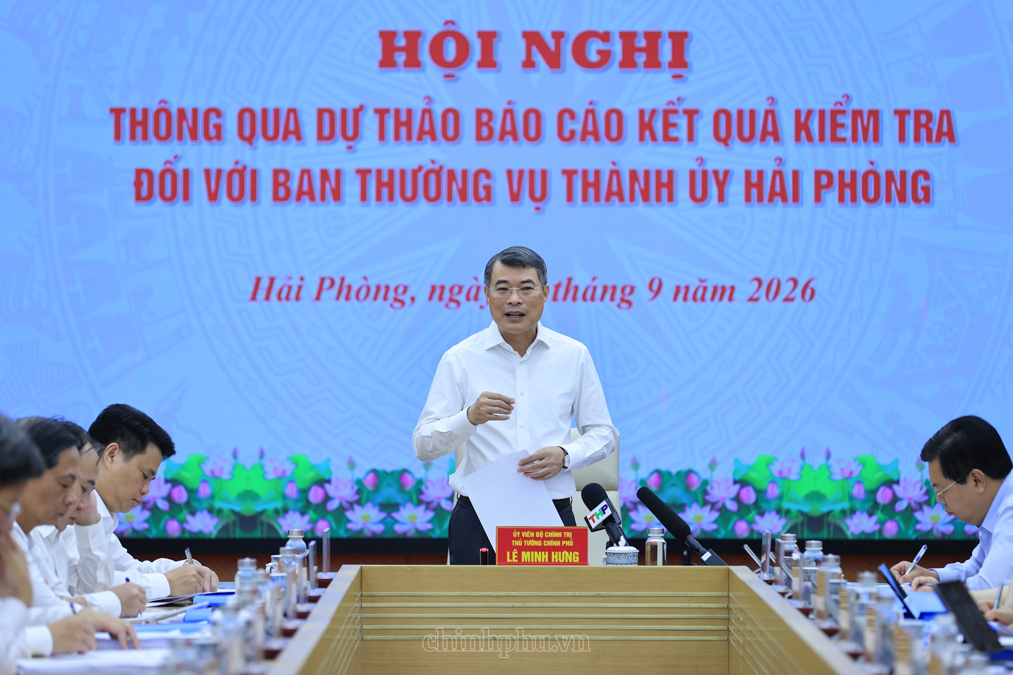 Thủ tướng: Đổi mới đánh giá cán bộ là khâu đột phá và chính sách với cán bộ cũng không thể cào bằng Thủ tướng: Đổi mới đánh giá cán bộ là khâu đột phá và chính sách với cán bộ cũng không thể cào bằng- Ảnh 6.