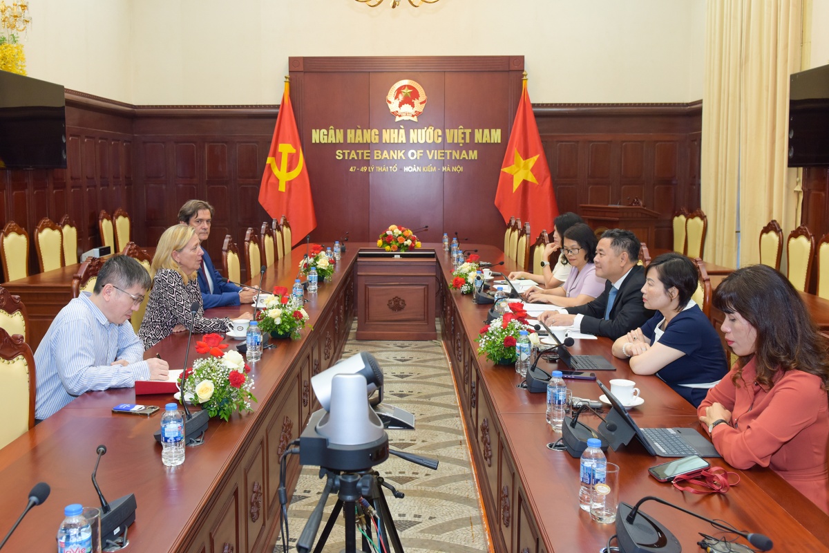 Toàn cảnh buổi làm việc Toàn cảnh buổi làm việc