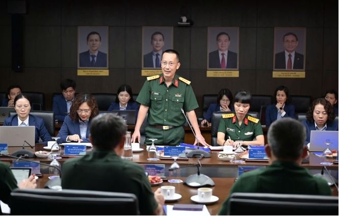 MB đón đoàn kiểm tra chuyên đề cải cách hành chính và chuyển đổi số của Bộ Quốc phòng MB đón đoàn kiểm tra chuyên đề cải cách hành chính và chuyển đổi số của Bộ Quốc phòng