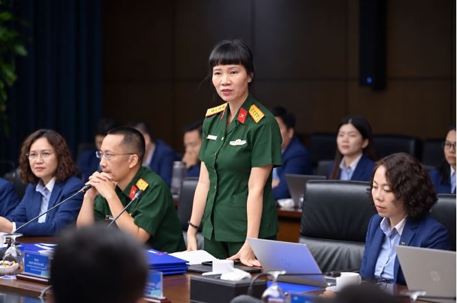 MB đón đoàn kiểm tra chuyên đề cải cách hành chính và chuyển đổi số của Bộ Quốc phòng MB đón đoàn kiểm tra chuyên đề cải cách hành chính và chuyển đổi số của Bộ Quốc phòng