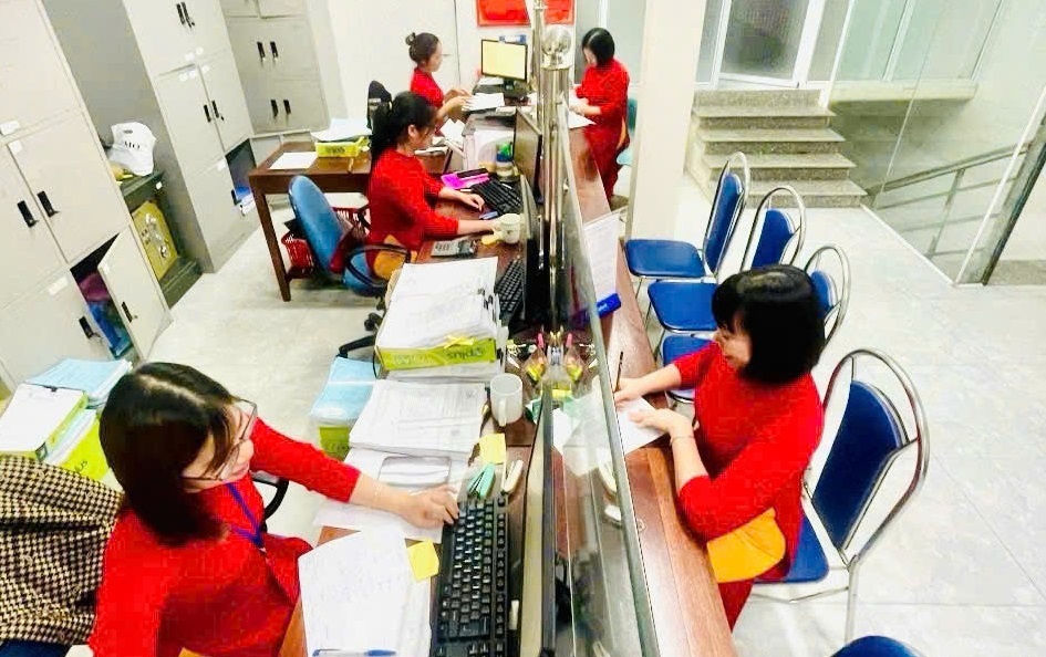 Quỹ tín dụng nhân dân Tân Sơn thông báo về việc tuyển dụng nhân sự Quỹ tín dụng nhân dân Tân Sơn thông báo về việc tuyển dụng nhân sự