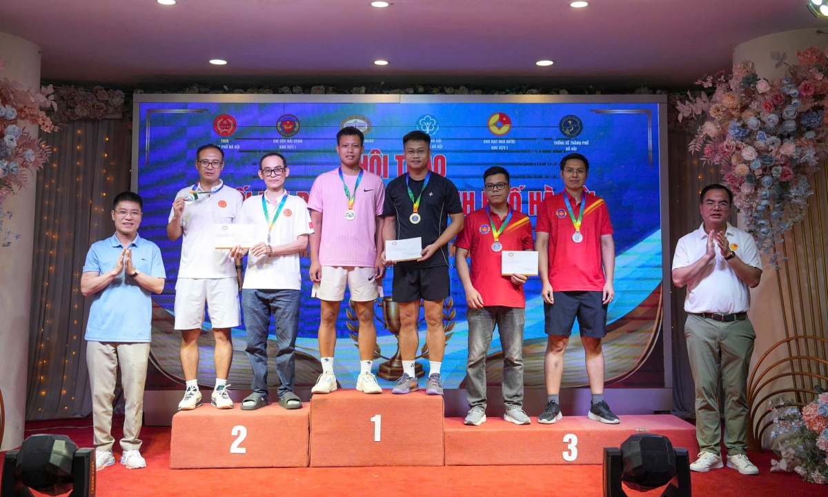 Hội thao Khối Thi đua số 9: Nhiệt huyết trên sân đấu, đồng lòng trong công việc Hội thao Khối Thi đua số 9: Nhiệt huyết trên sân đấu, đồng lòng trong công việc