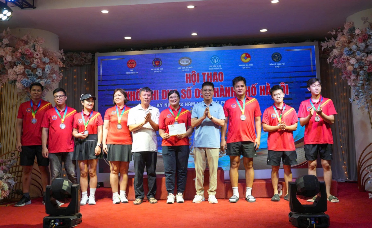 Hội thao Khối Thi đua số 9: Nhiệt huyết trên sân đấu, đồng lòng trong công việc Hội thao Khối Thi đua số 9: Nhiệt huyết trên sân đấu, đồng lòng trong công việc