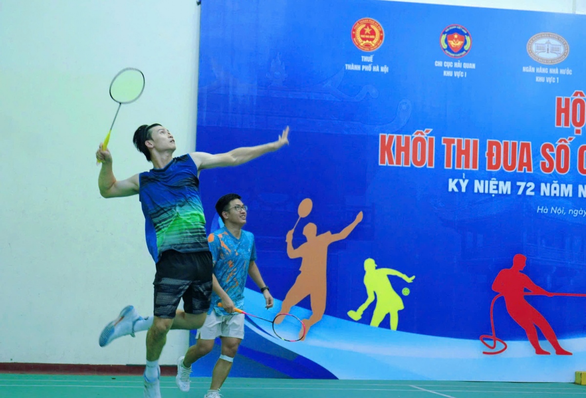 Hội thao Khối Thi đua số 9: Nhiệt huyết trên sân đấu, đồng lòng trong công việc Hội thao Khối Thi đua số 9: Nhiệt huyết trên sân đấu, đồng lòng trong công việc