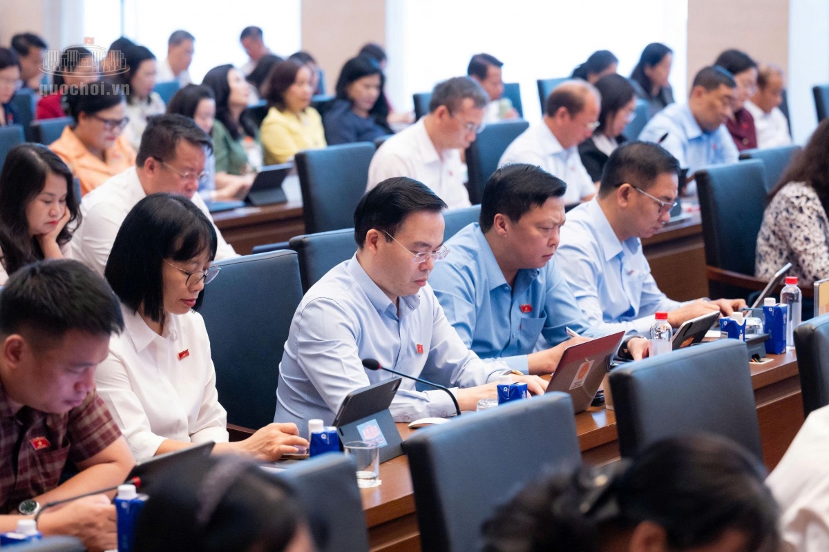 Các đại biểu tham dự hội nghị (Ảnh VPQH)) Các đại biểu tham dự hội nghị (Ảnh VPQH))