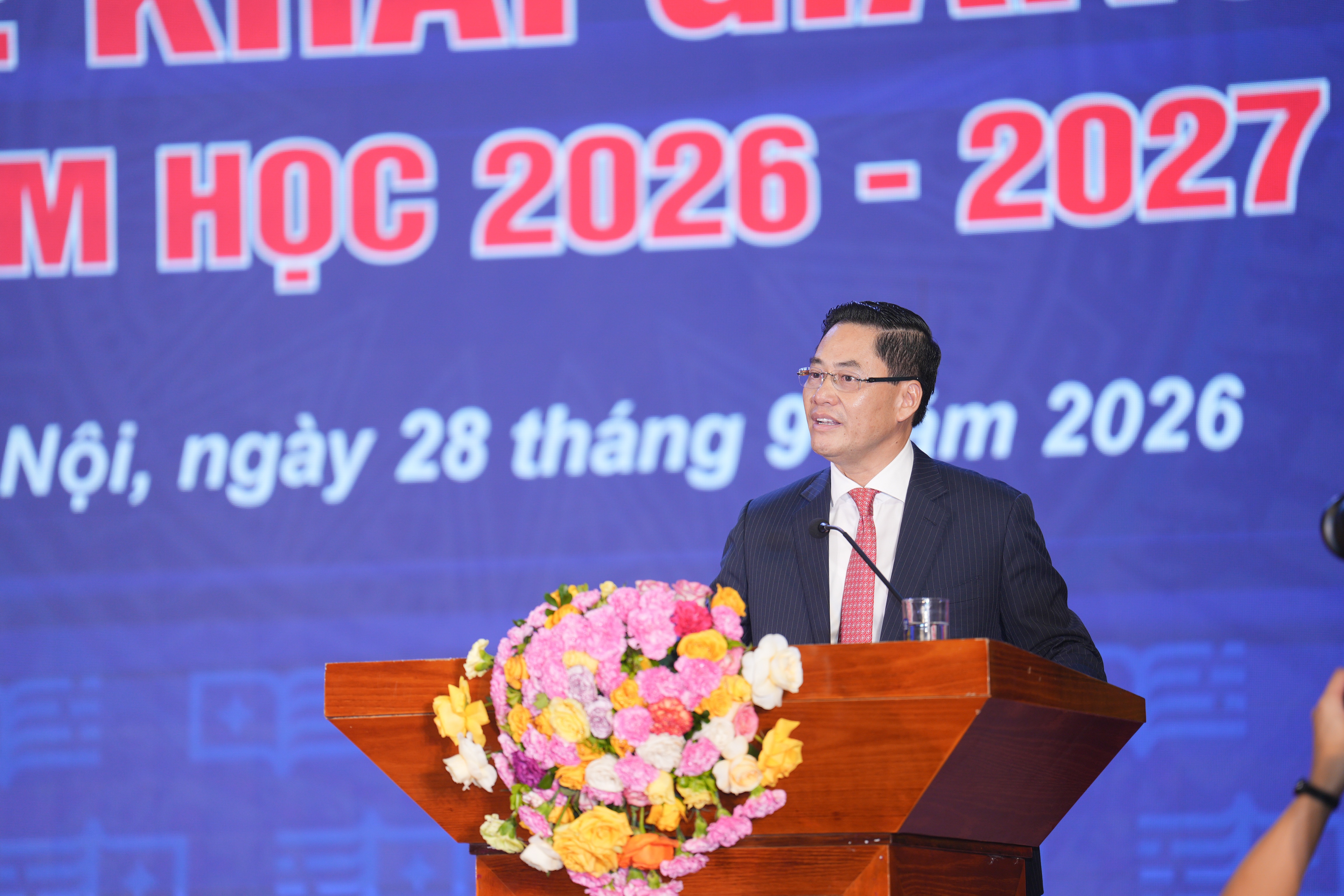 Mang sức trẻ, nhiệt huyết chinh phục tri thức, đóng góp tích cực cho ngành Ngân hàng Mang sức trẻ, nhiệt huyết chinh phục tri thức, đóng góp tích cực cho ngành Ngân hàng