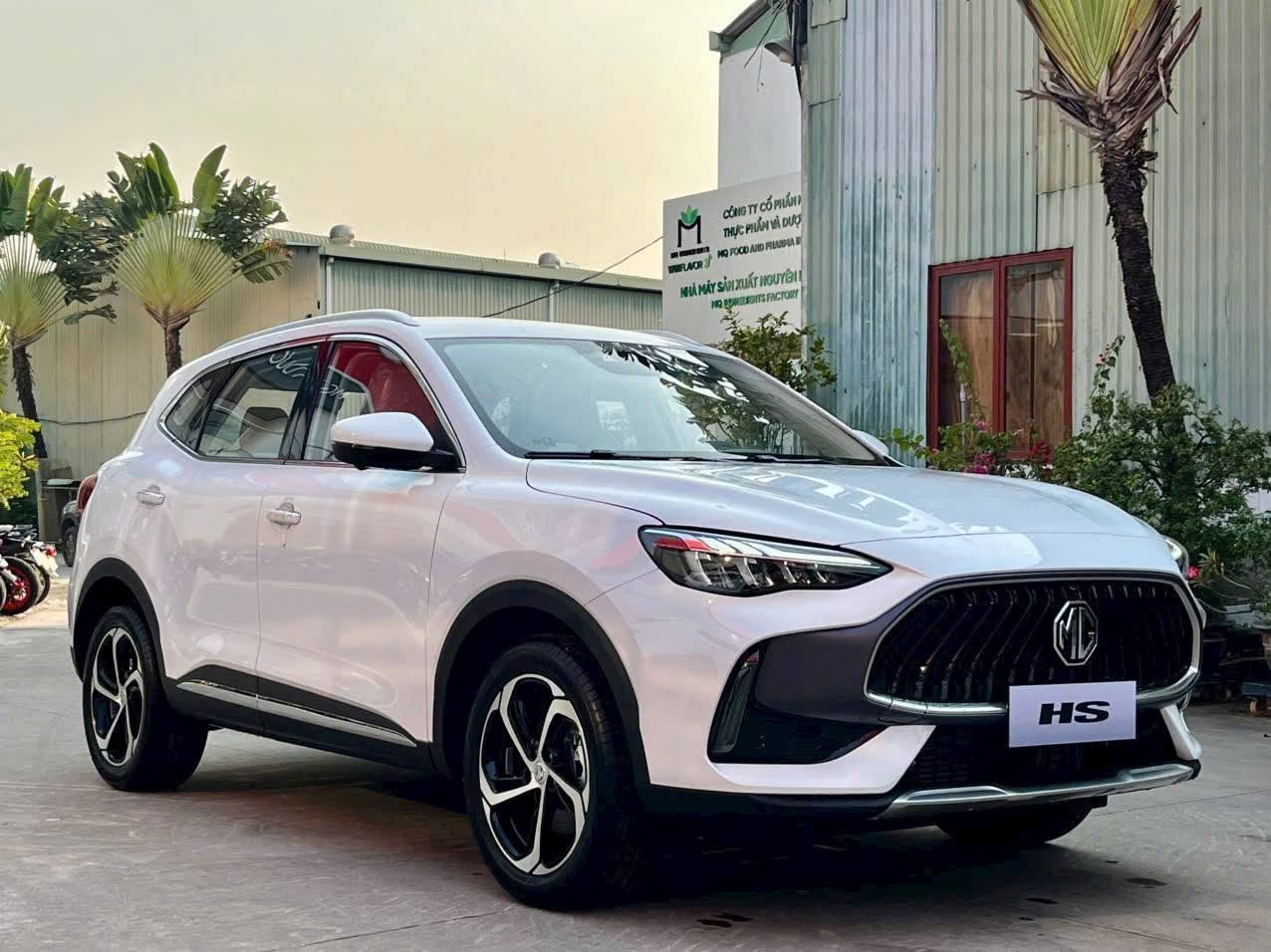 undefined Loạt SUV hạng C ‘đua nhau’ giảm giá