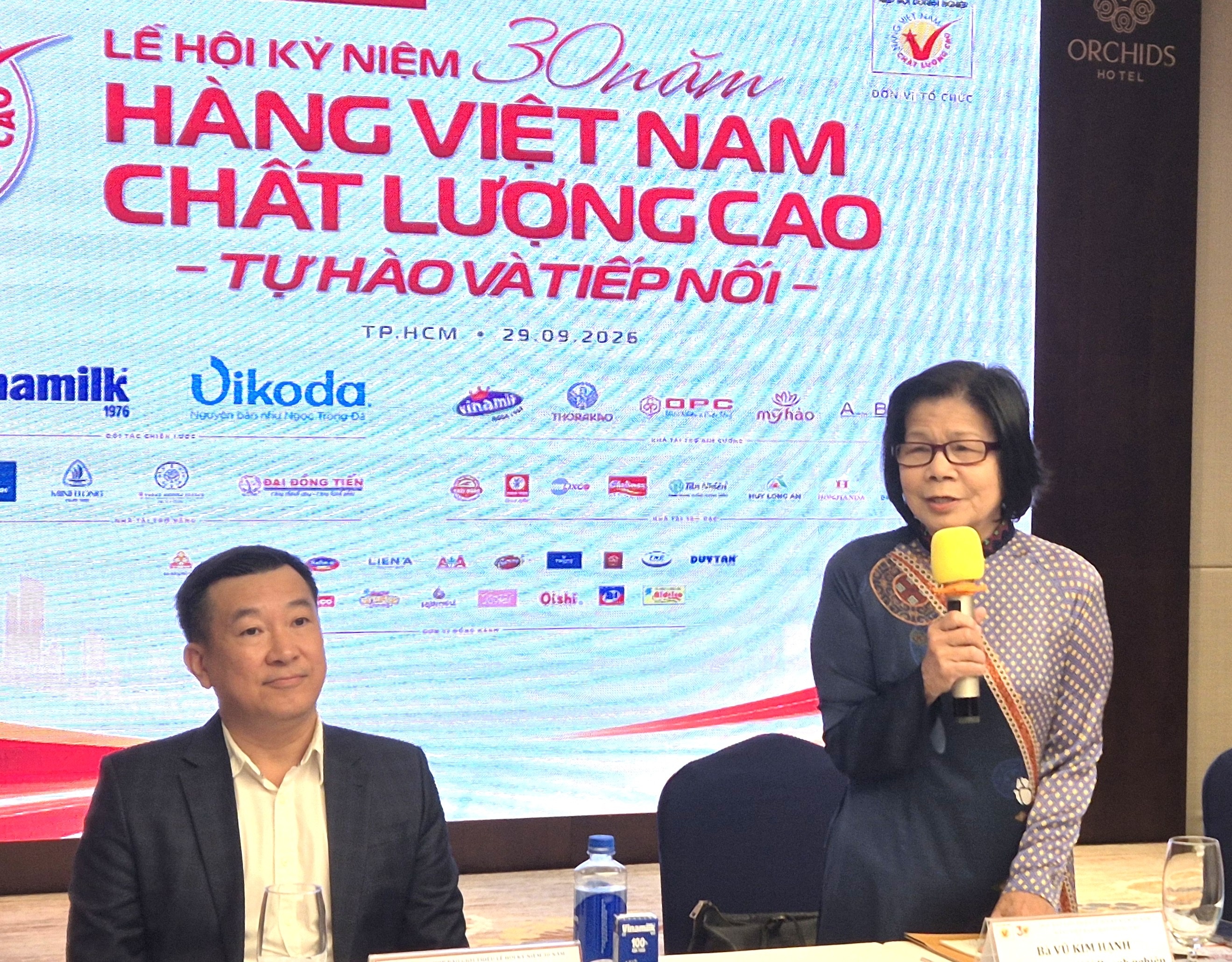 Hàng Việt bước vào cuộc đua mới: Người tiêu dùng quyết định ‘cuộc chơi’ Hàng Việt bước vào cuộc đua mới: Người tiêu dùng quyết định ‘cuộc chơi’