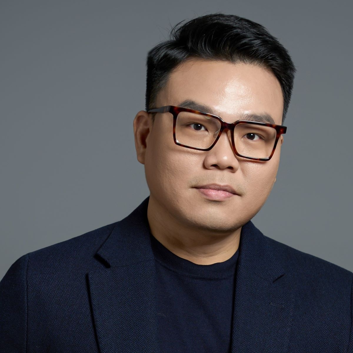 Ông Thuận Nguyễn Ông Thuận Nguyễn