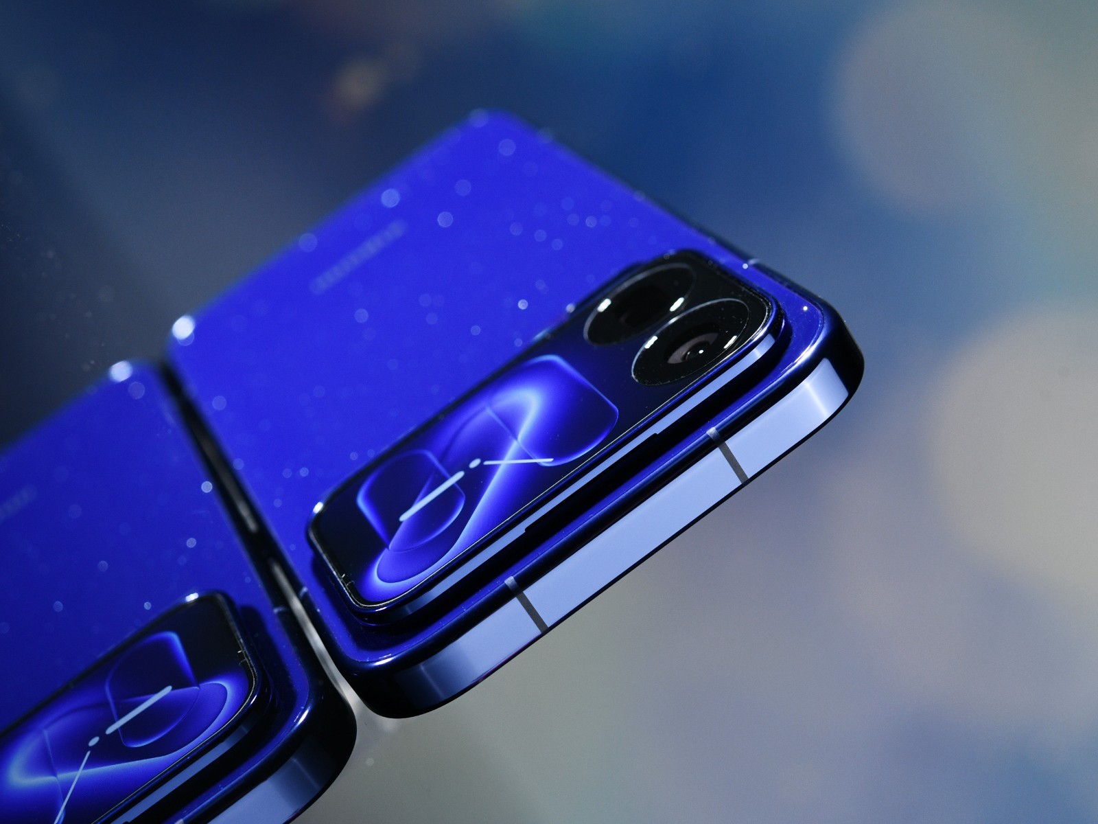 Xiaomi 18 Pro Max màu Xanh Ngân Hà: vật liệu đá sao cắt mỏng 0,11 mm - Ảnh 7.